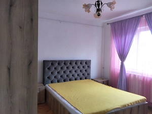 apartament 2 camere decomandat zona 300 - imagine 3
