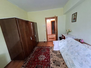 Vand apartament 2 camere - imagine 3