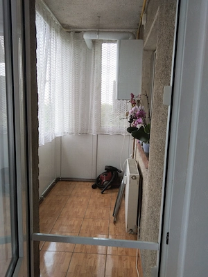 apartament 2 camere decomandat zona 300 - imagine 4