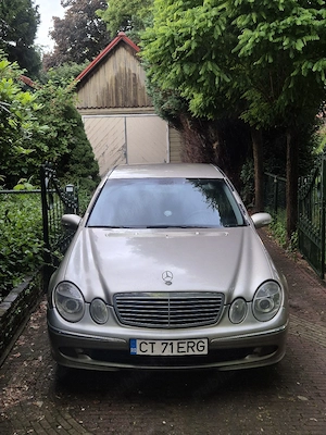 mercedes e class elegance 2.2 disel  - imagine 4