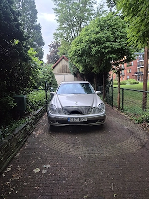 mercedes e class elegance 2.2 disel  - imagine 5