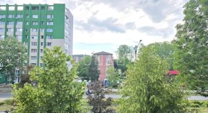 =REPOZITIONARE PRET= 2 camere in Govandari, zona Miorita - etaj 1, centrala proprie