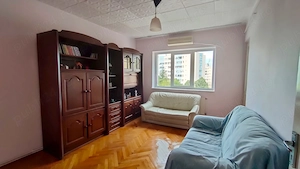 Apartament 2 camere, decomandat, de vânzare - imagine 2