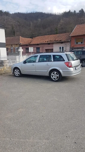 Vând sau schimb Opel Astra H break Ops  - imagine 2