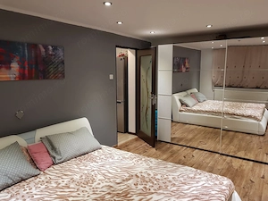 Apartament 3 camere Parter 