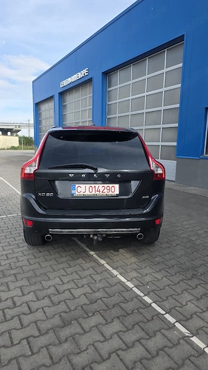Volvo XC60  - imagine 5