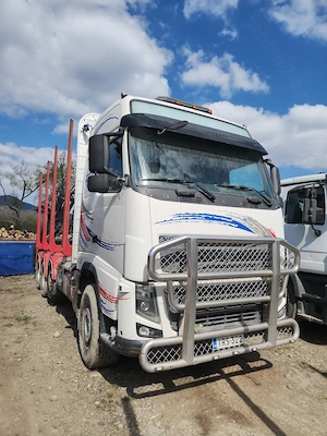 Volvo Fh 13, 540 cp, 8x4 transport forestier lemn