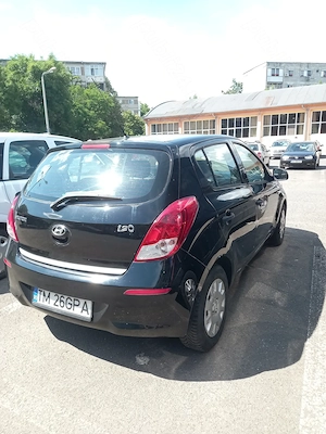 Vand hyundai i20  benzina  - imagine 3
