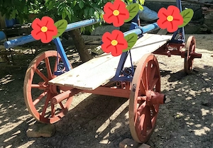 Vând căruță decorativă 