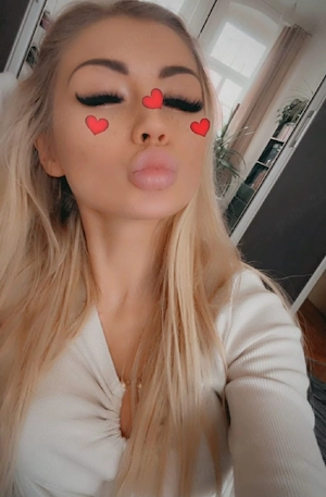 Bunaa sunt Diana dornica sa te duc in rai pt un moment, te astept pe Whatsapp pupici  
