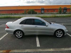 Mercedes C220 CDI AVANGARDE 94200km - imagine 5