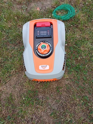 Vand robot Ruris pt tăiat gazon