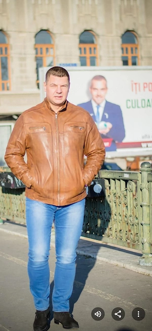 Caut  o  tinara  frumoasa  slim   pentru  o  relatie  serioasa  de  durata    sau  casatorie
