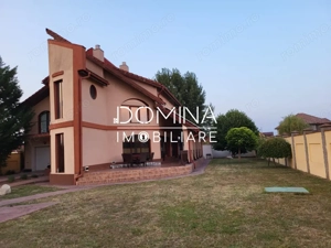 Vânzare vilă spațioasă P+1+M, în Târgu Jiu, strada Tismana - zonă rezidențială - imagine 2