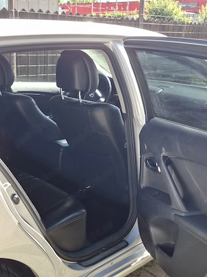 Toyota Avensis SW d4d Business Edition 2009 BIXENON Piele, Cruise Control 245k km - imagine 9