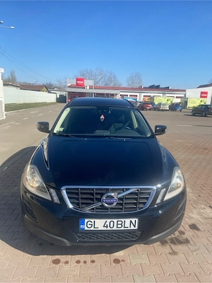 Volvo XC 60 2.0 cutie Automata(5 cilindri, motor Volvo)