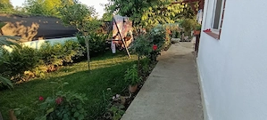 vând casă cu potențial zona Titu 