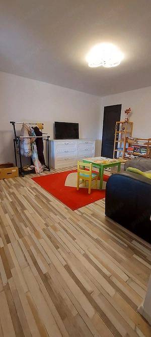 Vila in Dudesctii Noi toate utilitatile strada asfaltata teren 1800 mp - imagine 7