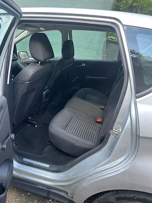    Vand   Mercedes A180  - imagine 5