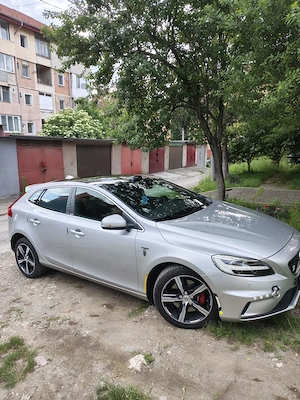 Volvo V40 2019 unic proprietar stare ca noua - imagine 2