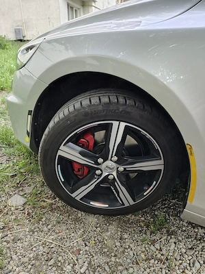 Volvo V40 2019 unic proprietar stare ca noua - imagine 7