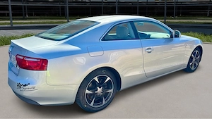 Audi A5 coupe an 2009.2.0tdi 177cv quatrro,261000km,radiat pt inmatricularea in tara!!! - imagine 5