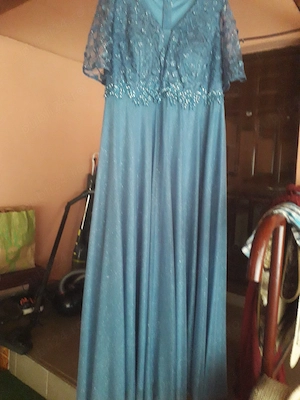 vand rochie ocazie