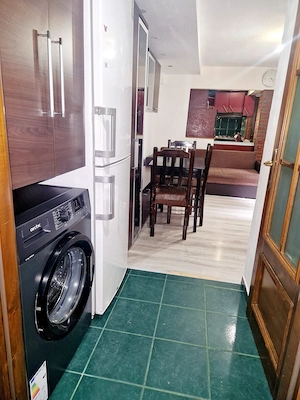 Închiriez  apartament cu două camere - imagine 3