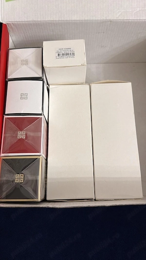 parfumuri givency si dior