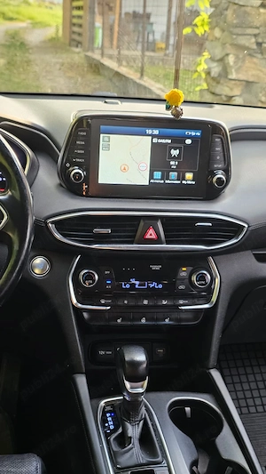 Hyundai Santa Fe-Decembrie 2019 - imagine 3