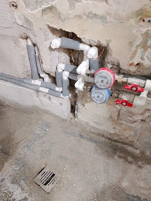 Instaltor sanitar execut lucrari sanitare