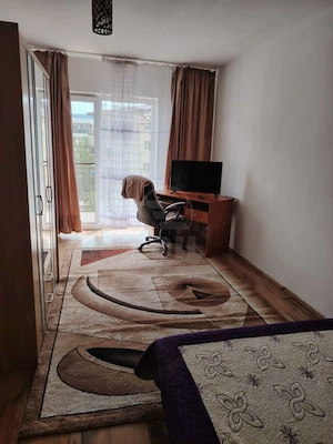 Apartament de o camera, zona Florilor, Floresti - imagine 7