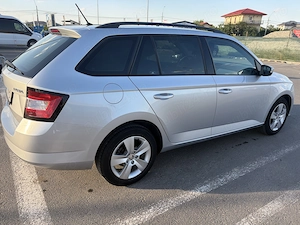 Skoda Fabia 1.0 TSI Ambition, Unic Proprietar, 82944km, intretinuta exclusiv Skoda - imagine 4