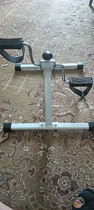 Vind 1 bicicletă de cameră 