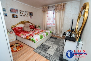 ID 6746 EXCLUSIVITATE - Vilă P+1+pod - Strada Miron Costin - imagine 8
