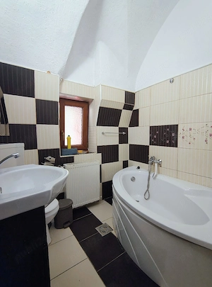 Garsoniera str Avram Iancu