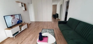 2 camere renovat, parcare inclusa, 5 min metrou 1 Decembrie