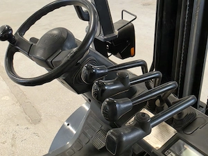 Stivuitor Gaz Toyota 2.5 Tone Triplex  An 2018  586 ore  Garantie si Service incluse motostivuitor - imagine 15