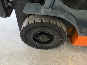 Stivuitor Diesel Toyota 2.5 Tone Triplex An 2018 2.759 ore Garantie si Service incluse motostivuitor - imagine 16