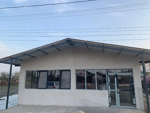 Spatiu comercial de închiriat