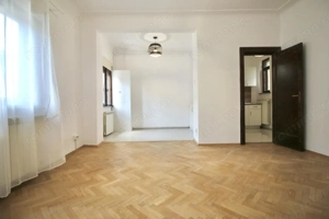 CALEA DOROBANTI, APARTAMENT NEMOBILAT IN BLOC TIP VILA, 0% COMISION!