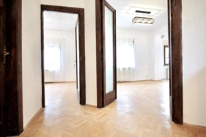 CALEA DOROBANTI, APARTAMENT NEMOBILAT IN BLOC TIP VILA, 0% COMISION! - imagine 4