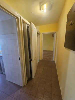 COMISION 0%! Apartament 4 camere Etaj 1 - Soarelui !! - imagine 8