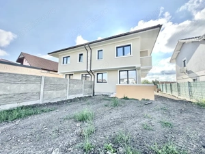 Duplex Spatios in Mosnita Noua | 4 Camere, 3 Bai, Zona Excelenta