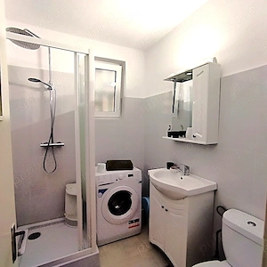 2 cam bloc caramida etaj 1 centr proprie zona Medicinei - imagine 4