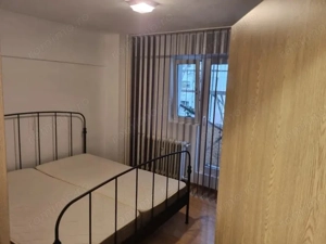 Apartament 3 Camere Dristor | 2 Bai | Balcon | 7 minute metrou | Pet Friendly