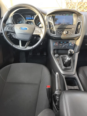 Ford Focus an 2016 , Euro 6 , 1.0 benzină, 122.356 km - imagine 5