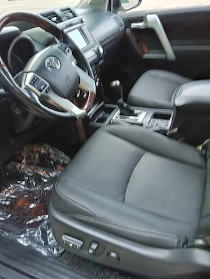 Toyota Land Cruiser ținută în garaj dotări premium luxury full 7 locuri  - imagine 4