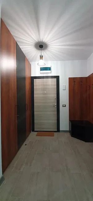 DE VÂNZARE studio Mamaia Alezzi - imagine 3