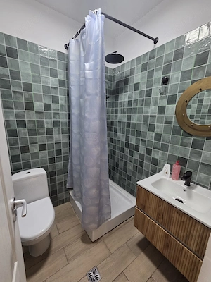 Apartament modern situat central de inchiriere  - imagine 7